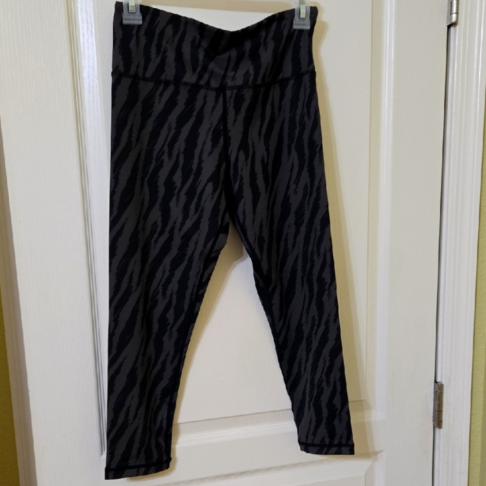 ZYIA Active Charcoal and Black Leggings